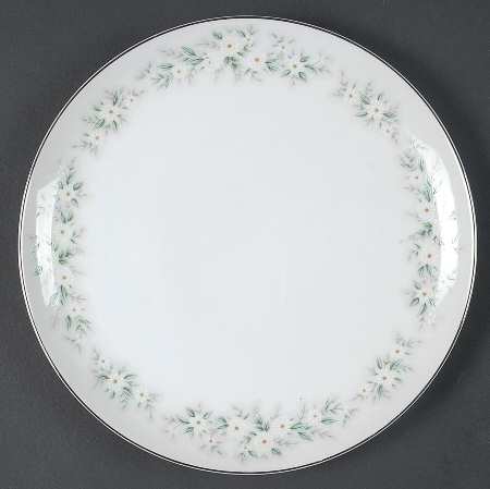 Royal Daisy Salad Plate