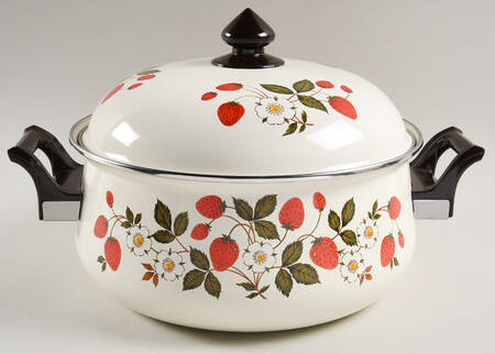Strawberries N' Cream 7 Quart Metal Dutch Oven