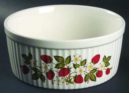 Strawberries N' Cream 8" Souffle