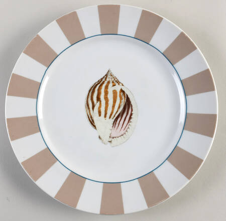 Antiqua Dinner Plate