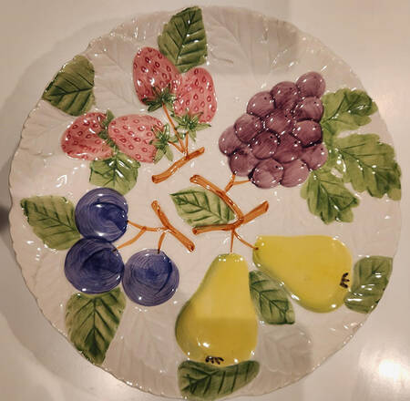 Fruit Du Jour 11" Diameter Pedestal Cake Stand