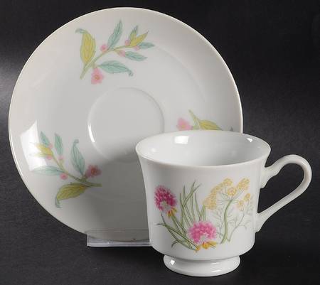 Herbs & Spices Footed Cup & Saucer Set