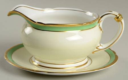 12749g Gravy Boat & Underplate