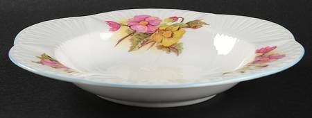 Begonia (Dainty Shape) Rim Soup Bowl