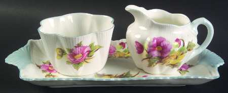 Begonia (Dainty Shape) Mini Creamer & Open Sugar with Tray
