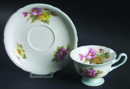 Begonia (Gainsborough) Footed Cup & Saucer Set