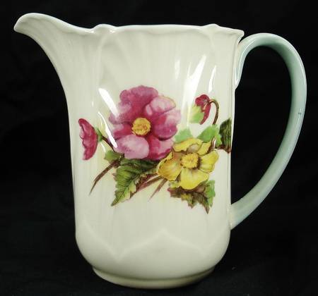 Begonia (Oleander Shape) Creamer