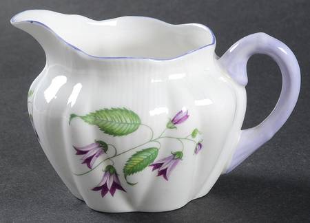 Campanula (Dainty) Mini Creamer