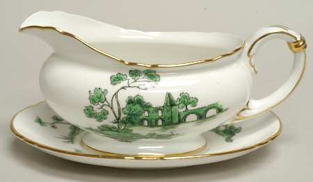 Castle Green (Gold Trim) Gravy Boat & Underplate