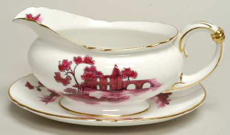 Castle Pink (Gold Trim) Gravy Boat & Underplate