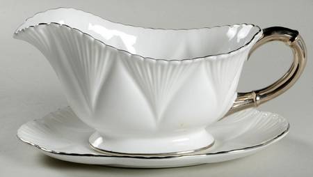 Claire De Lune Gravy Boat & Underplate