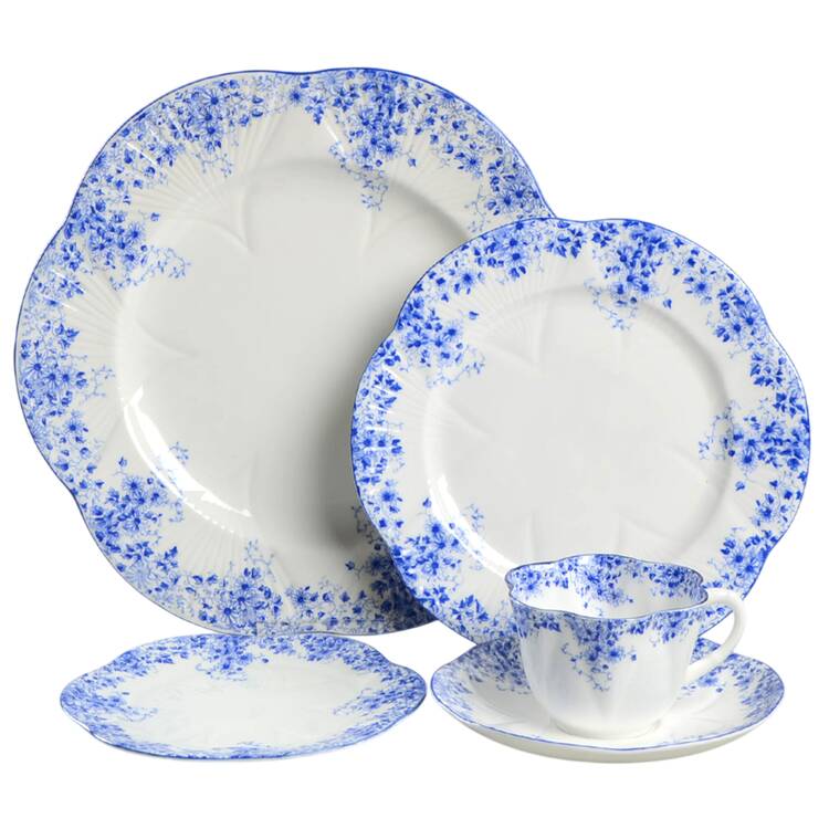 Dainty Blue 40 Piece Estate Set