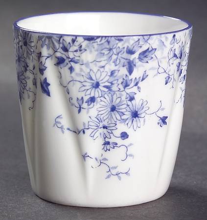 Dainty Blue Single Egg Cup