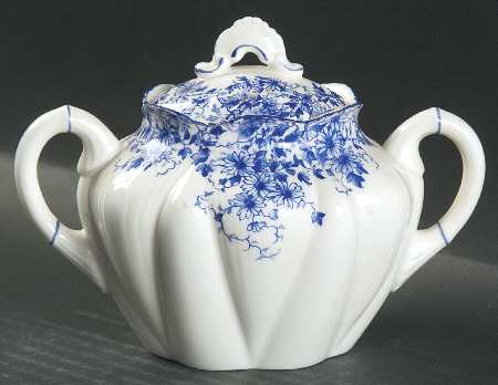 Dainty Blue Sugar Bowl & Lid
