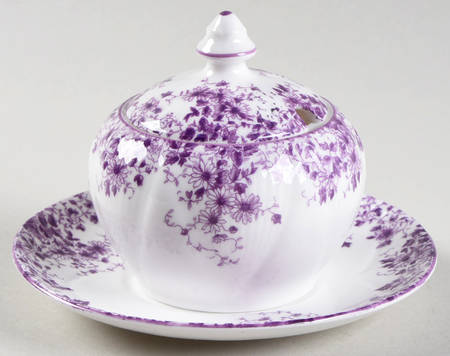 Dainty Mauve Mustard & Lid with Underplate