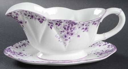 Dainty Mauve Gravy Boat & Underplate