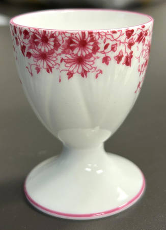 Dainty Pink Single Egg Cup