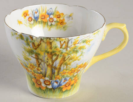 Daffodil Time Flat Cup