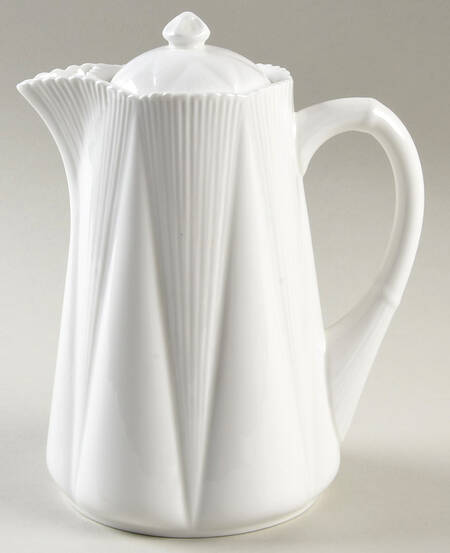 Dainty White (No Trim) Hot Water Jug & Lid