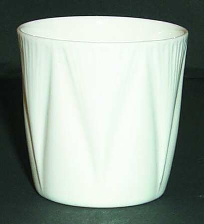 Dainty White (No Trim) Single Egg Cup