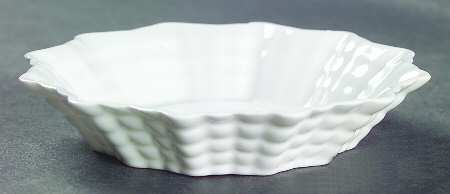 Dainty White (No Trim) Round Sweet Meat Dish