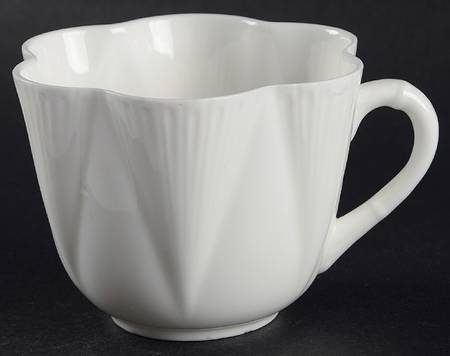 Dainty White (No Trim) Oversized Cup
