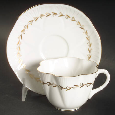 Elegance Flat Cup & Saucer Set