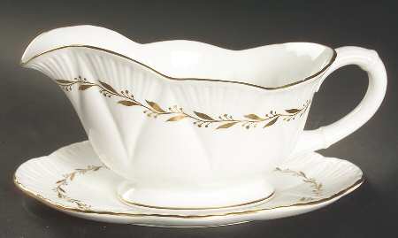 Elegance Gravy Boat & Underplate