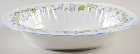Harebell (Dainty) 9" Oval Vegetable Bowl