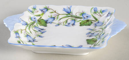Harebell (Oleander) Nut Dish