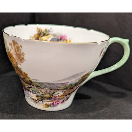 Heather (Gainsborough) Flat Cup