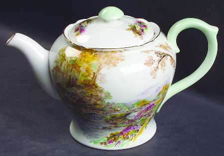 Heather (Gainsborough) Teapot & Lid