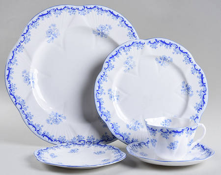 Heavenly Blue (Dainty Shape) 5 Piece Place Setting