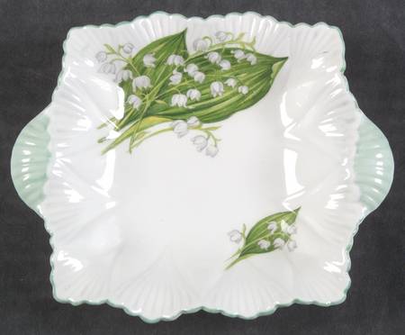 Lily of The Valley (Green Trim, Dainty Shape) 6" Square Sweet Meat