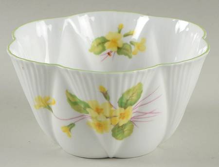 Primrose (Dainty Shape, Green Trim) Cranberry Bowl