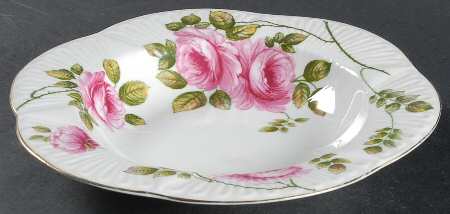 Rambler Rose (Dainty) Rim Soup Bowl