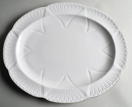 Regency 16" Oval Serving Platter