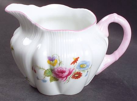 Rose & Red Daisy (Dainty) Mini Creamer