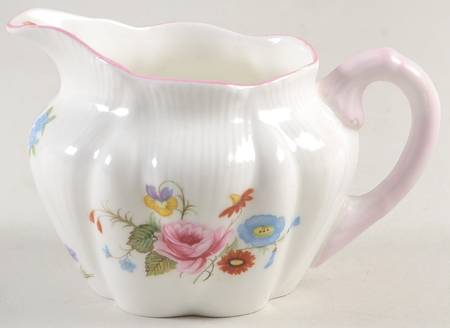 Rose & Red Daisy (Dainty) Mini Creamer
