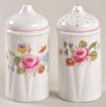 Rose & Red Daisy (Dainty) Salt & Pepper Set