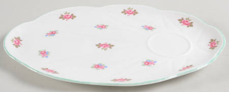 Rosebud (Dainty Shape) Snack Plate