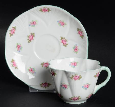 Rosebud (Dainty Shape) Flat Cup & Saucer Set