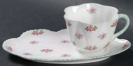 Rosebud (Dainty Shape) Dessert Plate & Cup Set