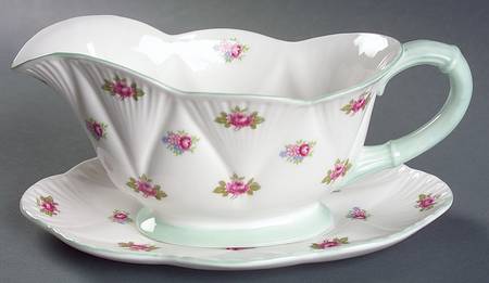 Gravy Boat & Underplate