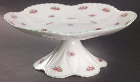Rosebud (Dainty Shape) 8" Diameter Pedestal Cake Stand