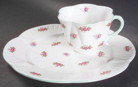 Rosebud (Dainty Shape) Snack Plate & Cup Set
