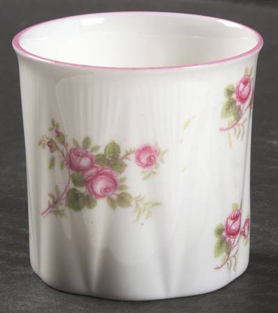 Bridal Rose (Dainty Shape) Cigarette Holder