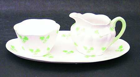 Shamrock (Dainty) Individual Creamer & Open Sugar W/Tray