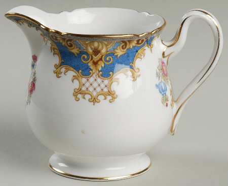 Sheraton Blue (Scalloped) Creamer