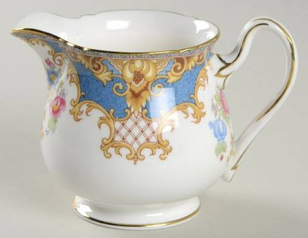 Sheraton Blue (Scalloped) Mini Creamer
